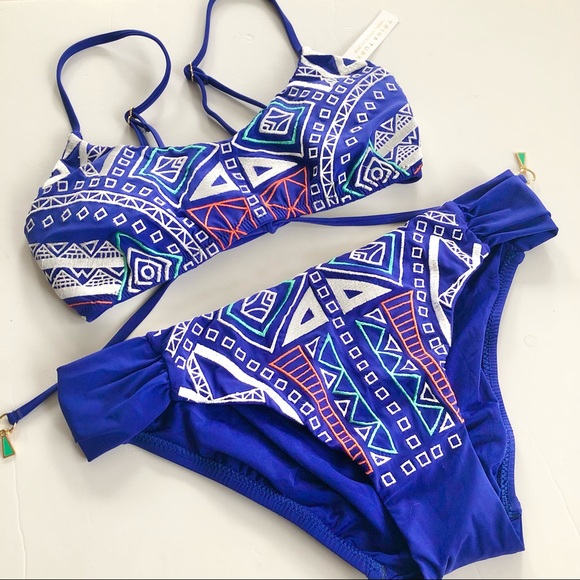Trina Turk Blue Embroidered Two Piece Swimsuit size 4 - Picture 9 of 9